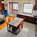 Wola Park Apartament - Klimatyzacja, Metro Ulrychow, Garaz-Gratis